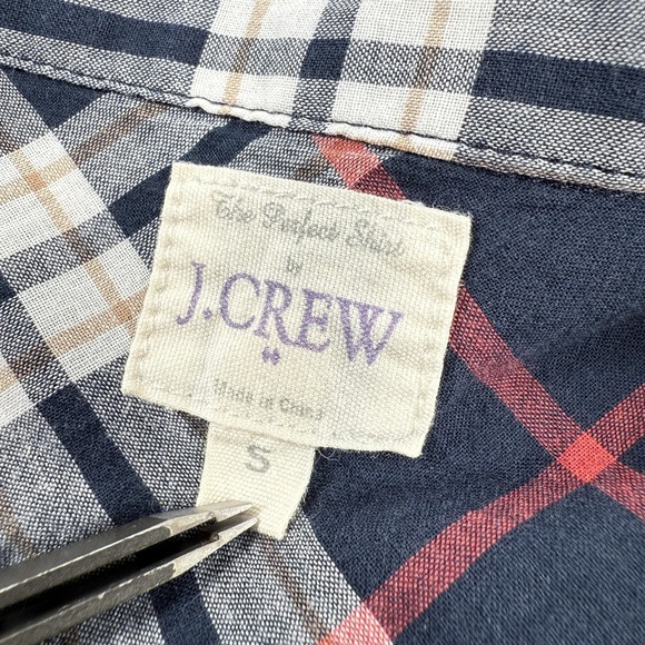 J Crew Perfect Shirt Women S Navy Plaid Button Up Cabincore Preppy Lumberjack - Picture 7 of 8